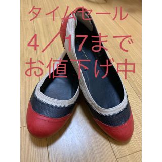 トミーヒルフィガー(TOMMY HILFIGER)のフラットシューズ(バレエシューズ)