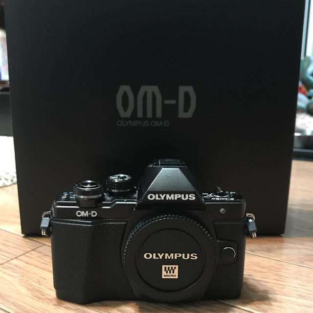 OLYMPUS OM-D EM-10 MarkⅡ 本体 カガミ様専用