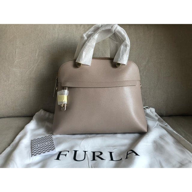 新品 furla piper m