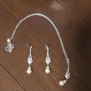 ウェディングアクセサリー　ピアス　ネックレス(ネックレス)