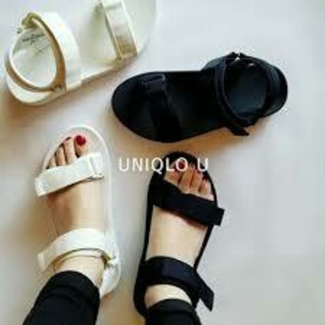 UNIQLO(ユニクロ)の新品未使用タグ付き UNIQLOＵ スポーツサンダル レディースの靴/シューズ(サンダル)の商品写真