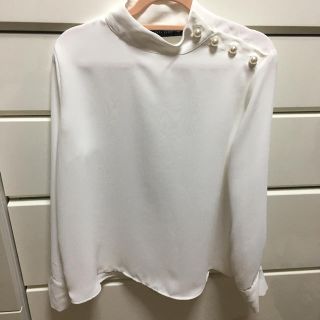 ザラ(ZARA)のZARA パールブラウス♡(シャツ/ブラウス(長袖/七分))