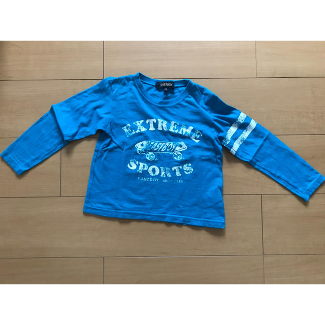 EASTBOY(イーストボーイ)の数回着 イーストボーイ ターコイズ長袖Tシャツ 100〜110センチ キッズ/ベビー/マタニティのキッズ服男の子用(90cm~)(Tシャツ/カットソー)の商品写真