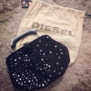 ディーゼル(DIESEL)の値下げ！DIESEL スタッズバッグ(ハンドバッグ)