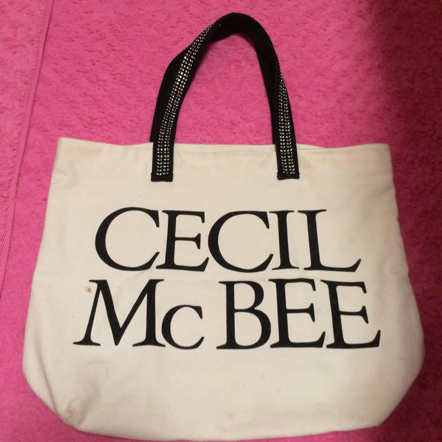 CECIL McBEE(セシルマクビー)のCECILMcBEE♡BIGトートバッグ レディースのバッグ(トートバッグ)の商品写真