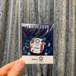 ギャラクシー(galaxxxy)の限定バッヂ   tokyo2020(バッジ/ピンバッジ)