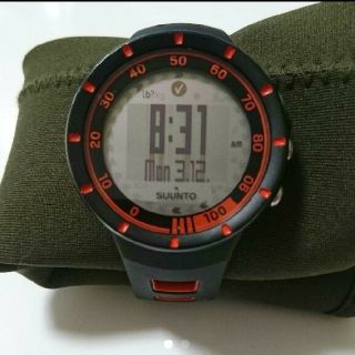 スント(SUUNTO)のたろ様専用　SUUNTO QUEST　難あり(腕時計(デジタル))