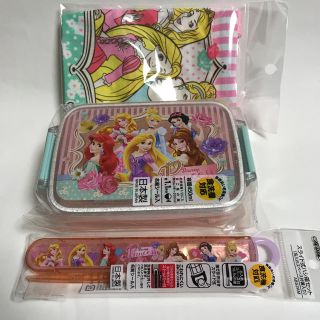 【新品】 プリンセス 弁当箱 ＋ 箸 ＋ ランチ巾着(弁当用品)