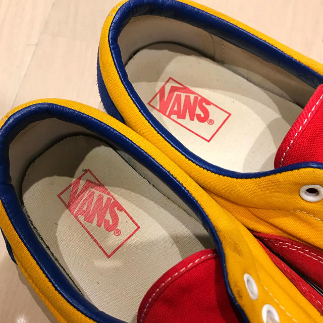 VANS VAULT(バンズボルト)のVANS ERA バンズ エラ 赤 黄 青 メンズの靴/シューズ(スニーカー)の商品写真