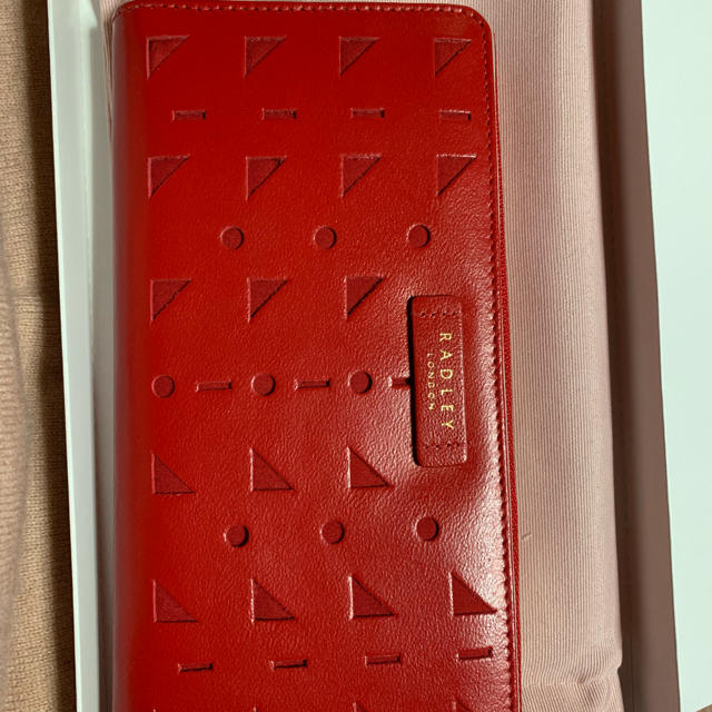 RADLEY  LONDON 財布 レディースのファッション小物(財布)の商品写真