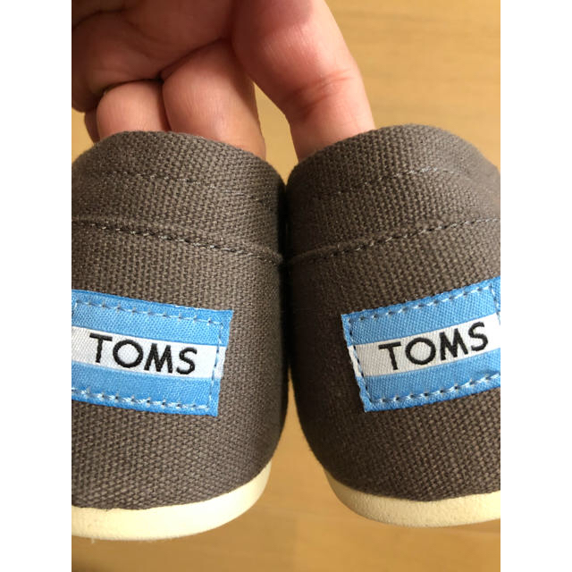 TOMS(トムズ)のtoms スリッポン 27.5センチ 新品未使用 メンズの靴/シューズ(スリッポン/モカシン)の商品写真