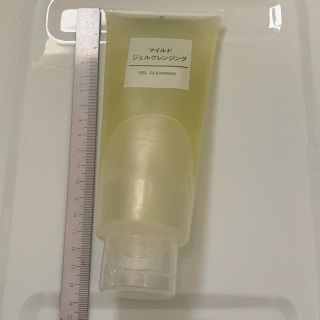 ムジルシリョウヒン(MUJI (無印良品))の無印 マイルドジェルクレンジング200g新品未使用です(クレンジング/メイク落とし)