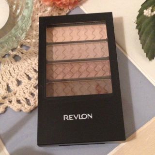 レブロン(REVLON)のレブロン❁アイシャドー 新品❁(その他)