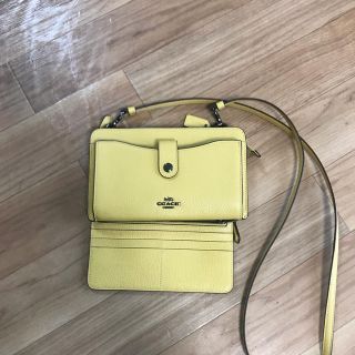 コーチ(COACH)の☆コーチ ショルダーウォレット☆(財布)