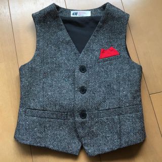 エイチアンドエム(H&M)のH &Ｍ  ベスト サイズは3〜4歳向け   子供服(ジャケット/上着)