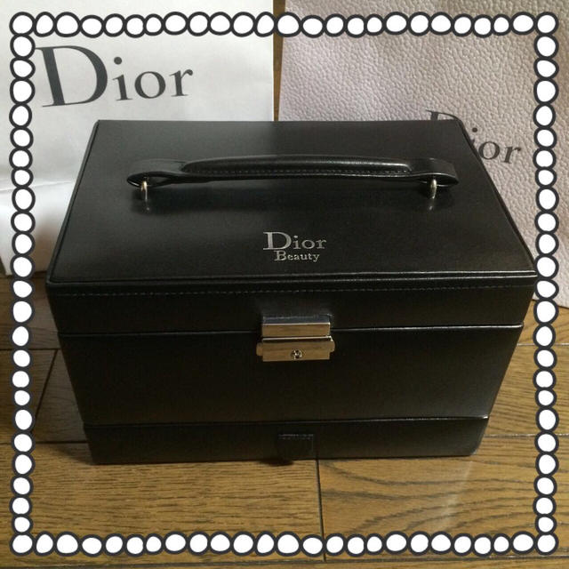 Christian Dior - 未使用 ️ディオール メイクアップBOXの通販 by あんこ's shop｜クリスチャンディオールならラクマ