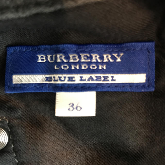 BURBERRY BLUE LABEL(バーバリーブルーレーベル)のカーゴパンツ  バーバリーブルーレーベル36 レディースのパンツ(ワークパンツ/カーゴパンツ)の商品写真