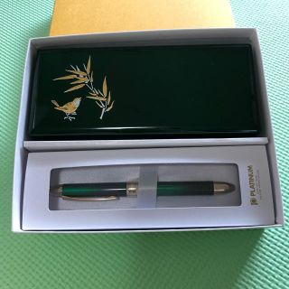 宮城県指定伝統工芸品 玉虫塗ケース&プラチナ万年筆 多機能ペン(小物入れ)