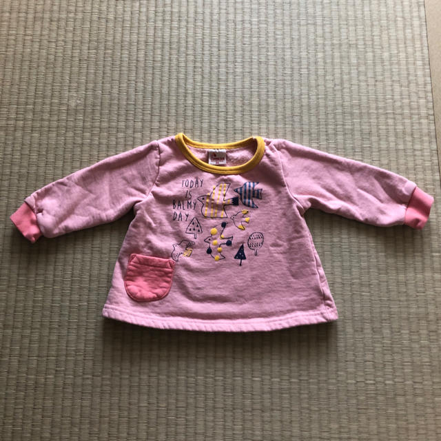 AEON(イオン)の女の子用トレーナー（90センチ） キッズ/ベビー/マタニティのキッズ服女の子用(90cm~)(Tシャツ/カットソー)の商品写真