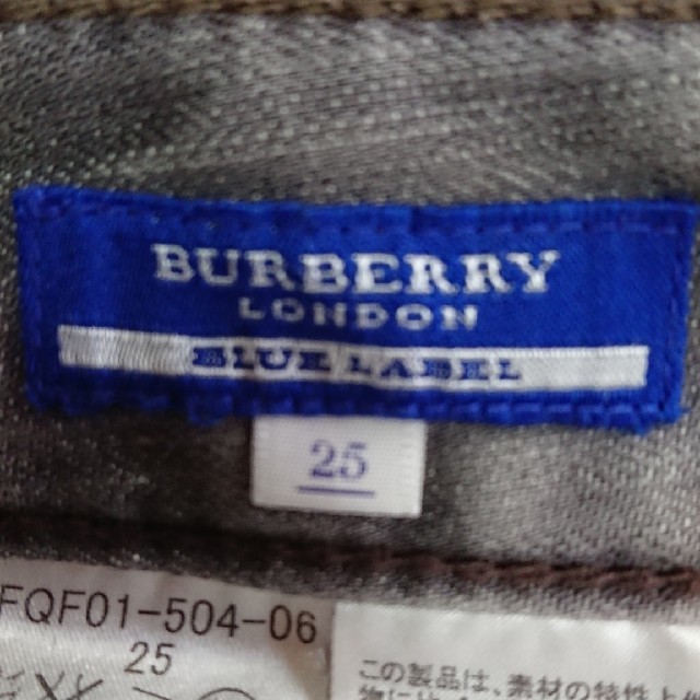 BURBERRY BLUE LABEL(バーバリーブルーレーベル)のbaay´s様 レディースのパンツ(ショートパンツ)の商品写真