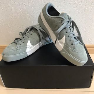 ナイキ(NIKE)のNIKE ブレザー シティ LOW ウィメンズ『新品』(スニーカー)