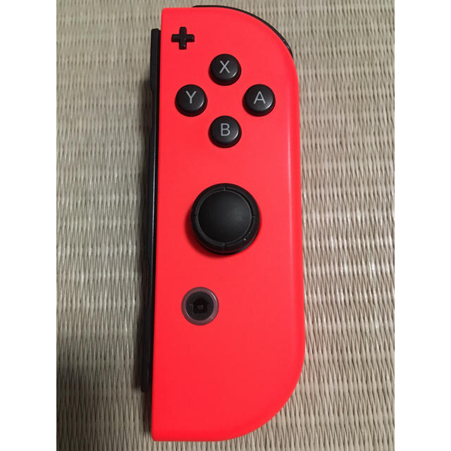 Nintendo Switch(ニンテンドースイッチ)の任天堂スイッチ NintendoSwitch ジョイコン 右 R 中古 修理品 エンタメ/ホビーのゲームソフト/ゲーム機本体(その他)の商品写真