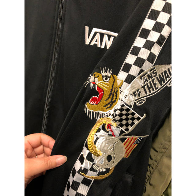 VANS - VANS 刺繍 トラックジャケット ジャージ 別注の通販 by agent