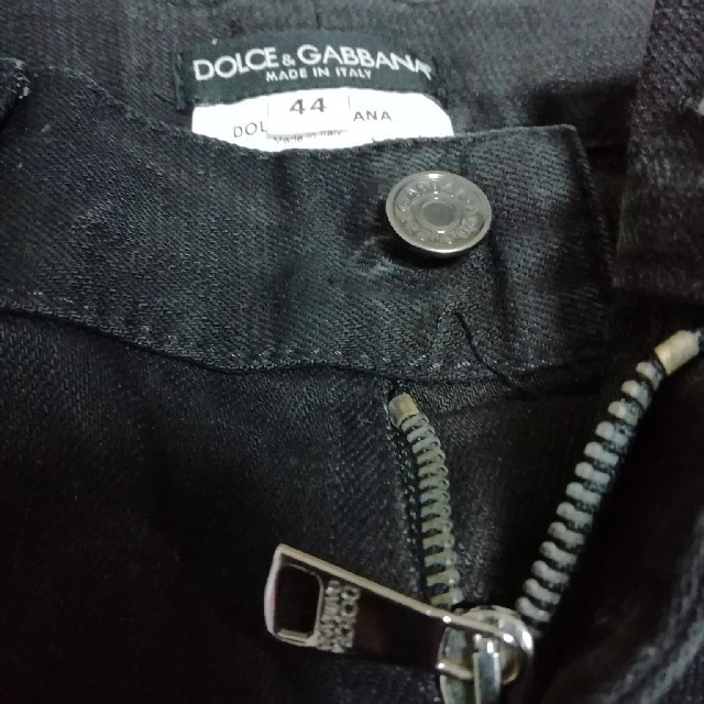 DOLCE&GABBANA(ドルチェアンドガッバーナ)のDOLCE&GABBANA　ブラックデニムパンツ　サイズ44 メンズのパンツ(デニム/ジーンズ)の商品写真
