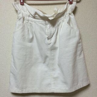 レトロガール(RETRO GIRL)の白デニムスカート(ひざ丈スカート)