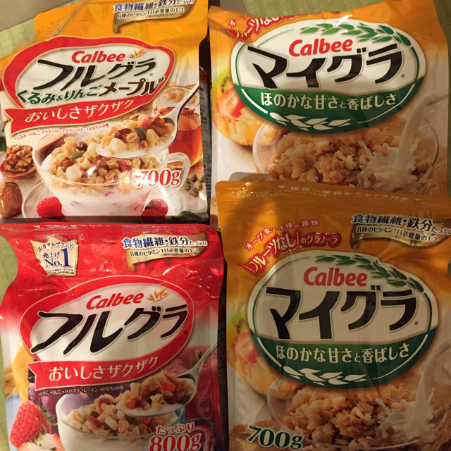 カルビー(カルビー)のmika様専用 フルグラ&日用品 食品/飲料/酒の食品(その他)の商品写真