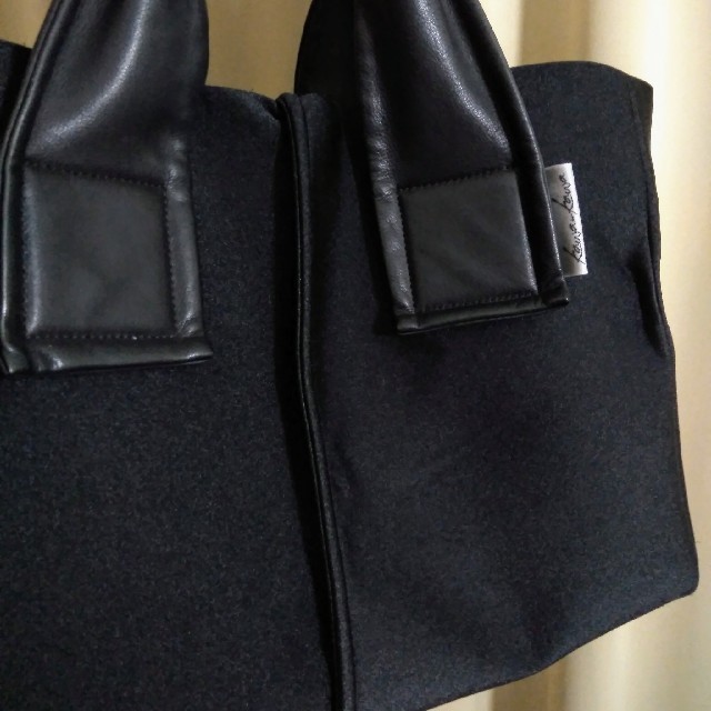 ear PAPILLONNER(イアパピヨネ)のkawakawa WETトートバッグ S 黒 レディースのバッグ(トートバッグ)の商品写真