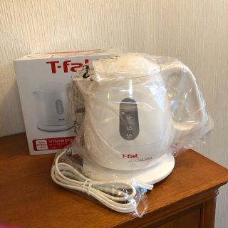 ティファール(T-fal)のT -Ｆa L   新品、未開封^ ^  1 L‼️ 特価‼️(調理道具/製菓道具)