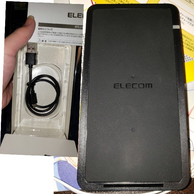 ELECOM(エレコム)のELECOM ワイヤレス充電器  スマホ/家電/カメラのスマートフォン/携帯電話(バッテリー/充電器)の商品写真