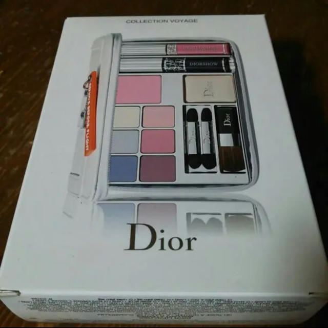 Dior(ディオール)のDIORの限定メイクアップパレット コスメ/美容のキット/セット(コフレ/メイクアップセット)の商品写真