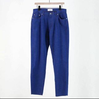 コモリ(COMOLI)のWELLDER onetack tapered trousers(スラックス)