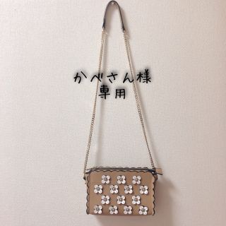 ザラ(ZARA)の【3/15まで出品】ZARA 花柄チェーンバッグ(ショルダーバッグ)