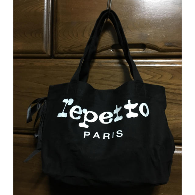 repetto(レペット)のrepetto 黒ミニトートバッグ レディースのバッグ(トートバッグ)の商品写真