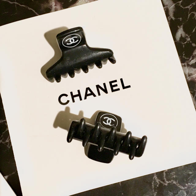 CHANEL - CHANEL シャネル 正規ノベルティ ヘアクリップ ヘアアクセ 2個セット の通販 by ꒳ᵒ꒳ᵎᵎᵎLᵒᵛᵉᵧₒᵤ