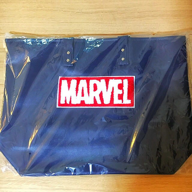 MARVEL(マーベル)の☆お値下げ☆ 新品 marvel マーベル ビッグ トートバッグ ☆ メンズのバッグ(トートバッグ)の商品写真