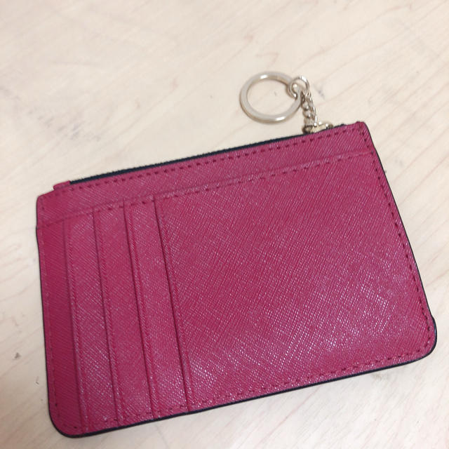 kate spade new york(ケイトスペードニューヨーク)の【3/15まで出品】kate spadeコインケース レディースのファッション小物(コインケース)の商品写真