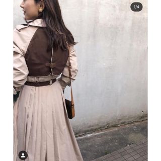 アメリヴィンテージ(Ameri VINTAGE)のVARIOUS BACK PLEATS TRENCH(トレンチコート)