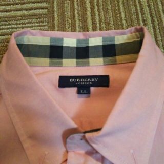 バーバリー(BURBERRY)のバーバリー 新品同様(シャツ)