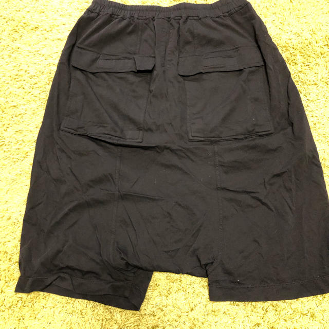Rick Owens(リックオウエンス)の18SS 新品タグ付き rickowens pods shorts ブラック メンズのパンツ(サルエルパンツ)の商品写真