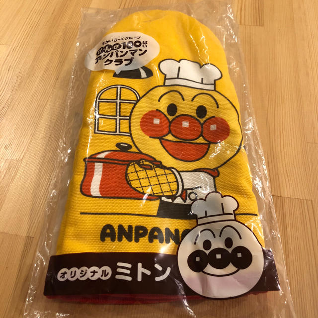 アンパンマン(アンパンマン)のガスト アンパンマンミトン インテリア/住まい/日用品のキッチン/食器(収納/キッチン雑貨)の商品写真