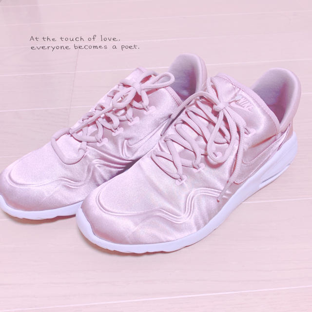 NIKE 【新品】NIKE AIRMAX SASHA SATIN♢24.5㎝♢サテンピンクの通販 by vintageショップ｜ナイキならラクマ