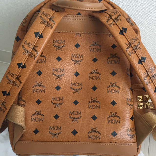 MCM(エムシーエム)のMCMリュック☺︎ レディースのバッグ(リュック/バックパック)の商品写真