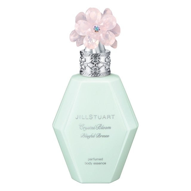 JILLSTUART(ジルスチュアート)の新品未使用 JILLSTUART ブリスフルブリーズ ボディエッセンス コスメ/美容のボディケア(ボディローション/ミルク)の商品写真