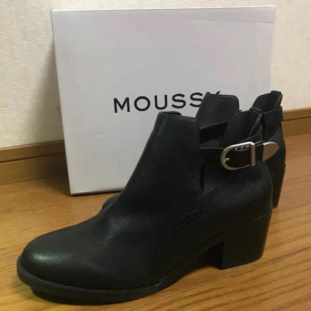 moussy ブーツ