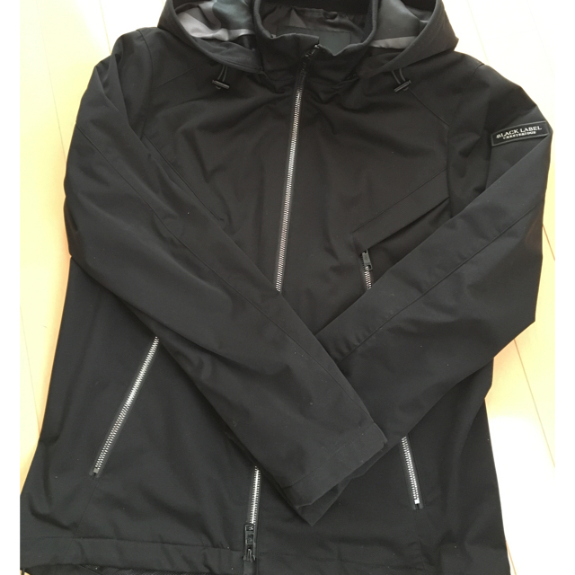 BURBERRY BLACK LABEL(バーバリーブラックレーベル)のアウター メンズのジャケット/アウター(ナイロンジャケット)の商品写真