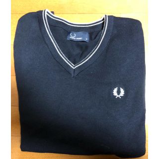 フレッドペリー(FRED PERRY)の【新品未使用】FRED PERRY セーター 黒 M(ニット/セーター)